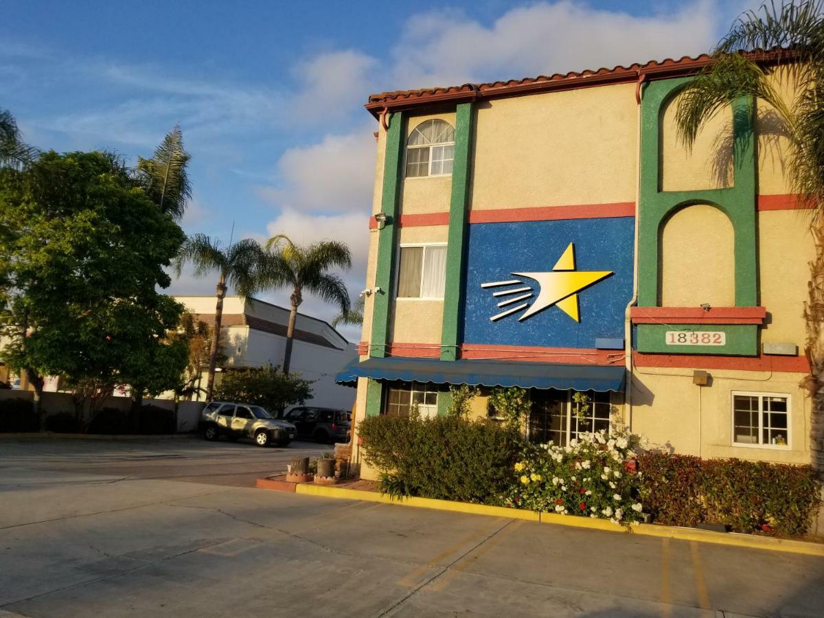 Starlight Inn Huntington Beach Exterior photo